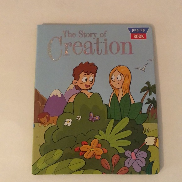 Set of 4 kids pop up books. Make story time fun with these pop up books - Picture 3 of 5